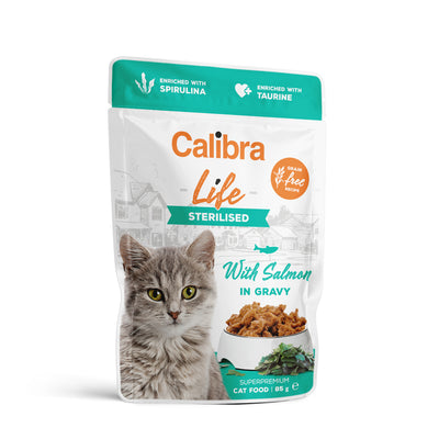 Calibra Cat Life kapsa Sterilised Salmon in gravy 85g-kapsička s lososem pro kastrované kočky